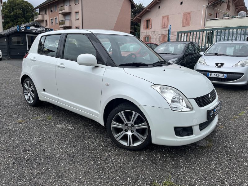 SUZUKI SWIFT II 1.3 VVT 92CV