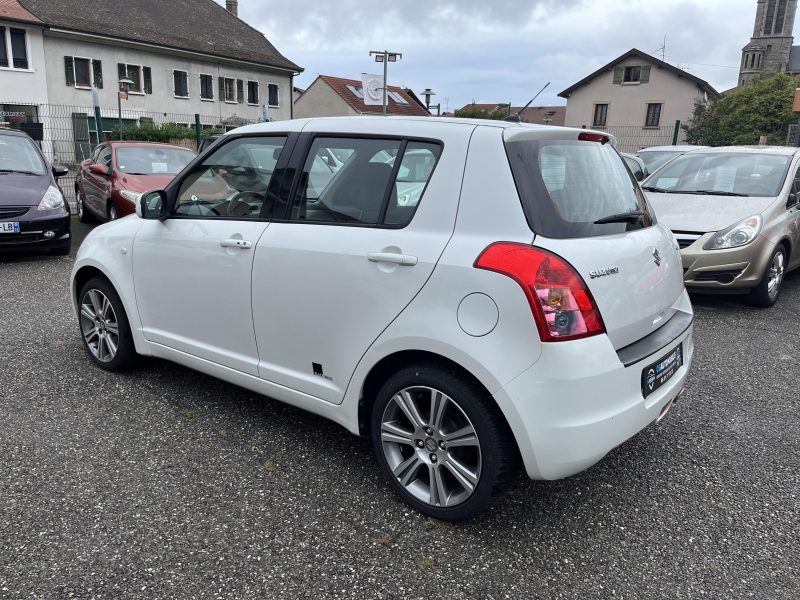 SUZUKI SWIFT II 1.3 VVT 92CV