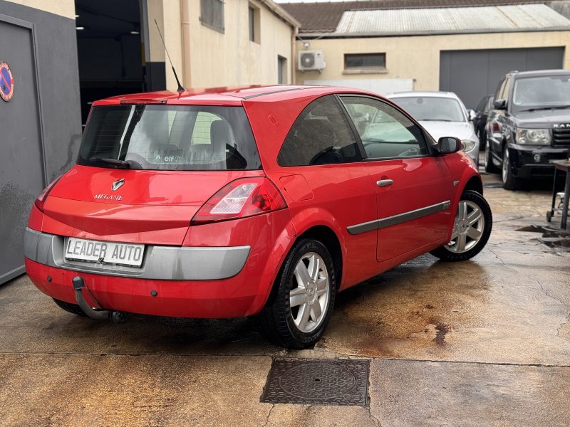 RENAULT MEGANE 2 2003