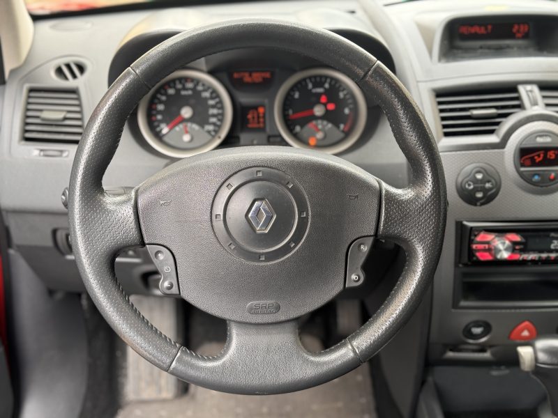 RENAULT MEGANE 2 2003