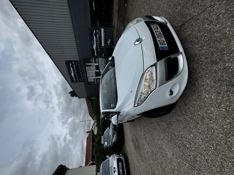 RENAULT MEGANE III Coupé 2010