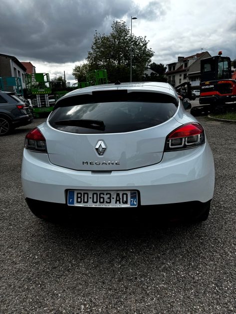 RENAULT MEGANE III Coupé 2010