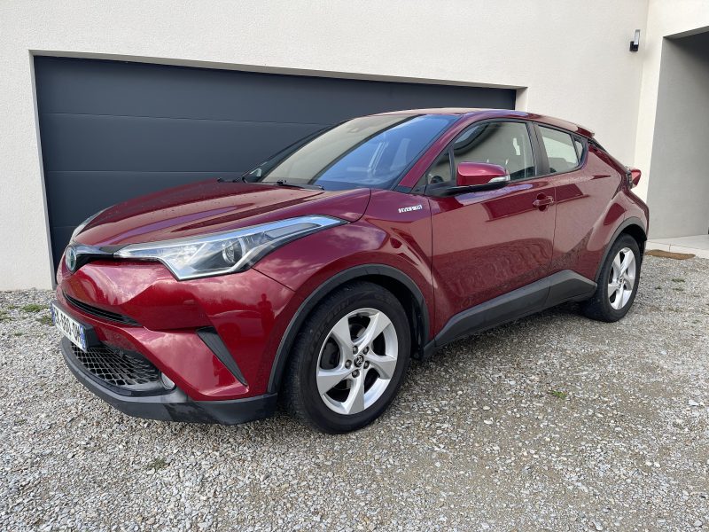 TOYOTA C-HR 2017