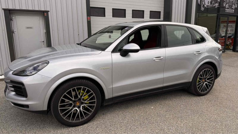 PORSCHE CAYENNE 3.0 E-Hybrid AWD 462cv REPRISE ECHANGE POSSIBLE