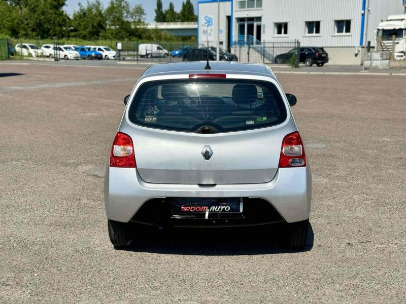 Renault Twingo II 1.2 16v 75 Dynamique