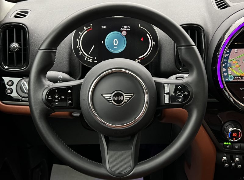 MINI COUNTRYMAN F60 II (2) 136 Cv BVA7 1ERE MAIN 12 049 Kms APPLE TOIT OUVRANT CUIR - GARANTIE 1 AN