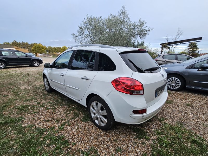 RENAULT CLIO III ESTATE 2010