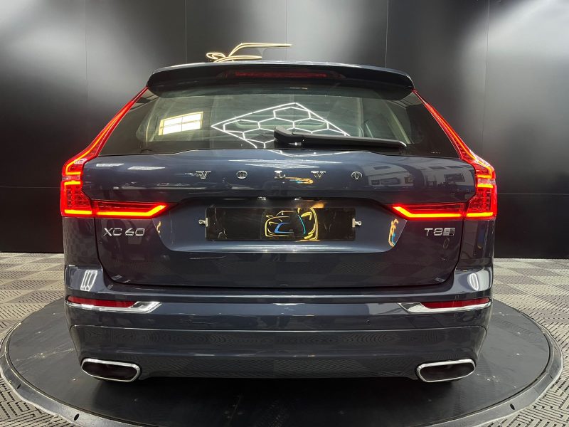 VOLVO XC60 II INSCRIPTION T8 303+87 