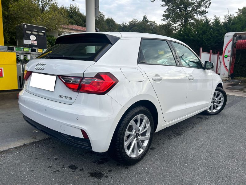 AUDI A1 2023