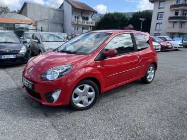 RENAULT TWINGO II 1.2i 75CV