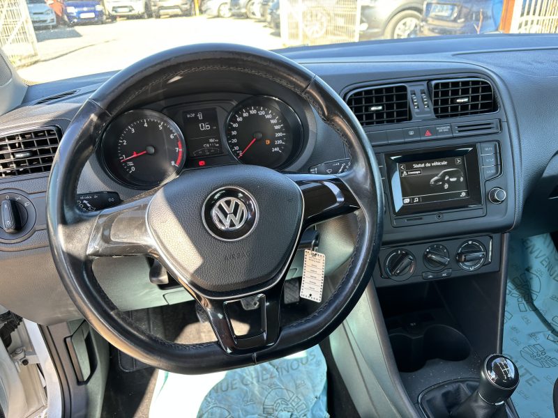 VOLKSWAGEN POLO V 2014 3 portes 