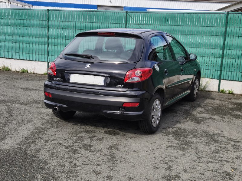 PEUGEOT 206+ 2010