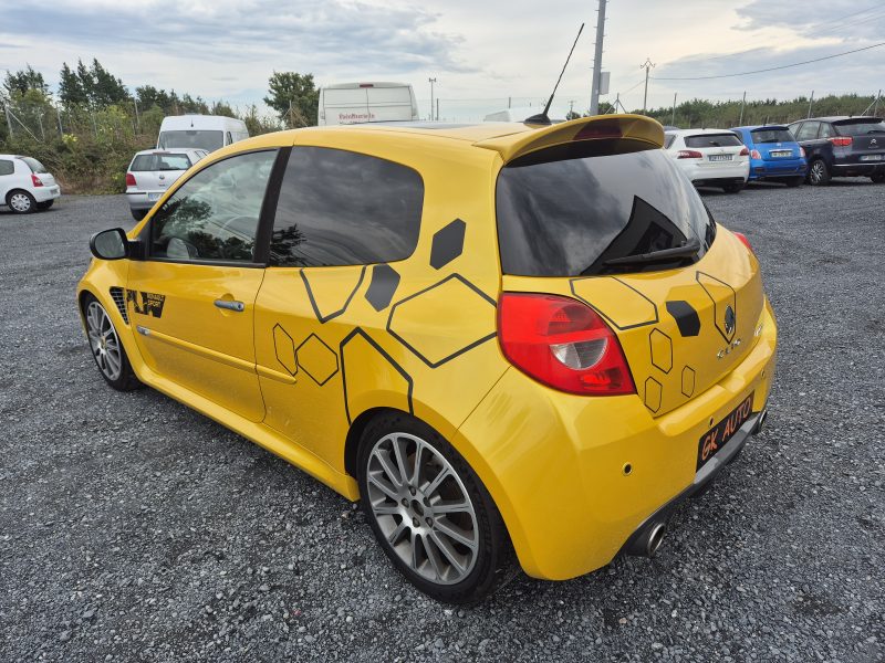 RENAULT CLIO III RS 203CV 2011 122400 KM 