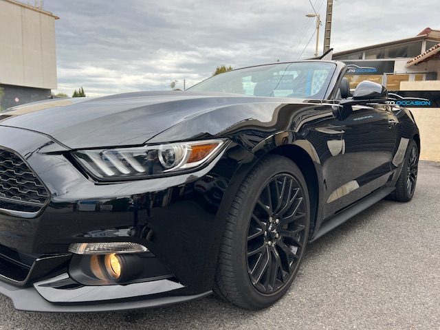 Ford MUSTANG CONVERTIBLE 2.3 ECOBOOST 317CH