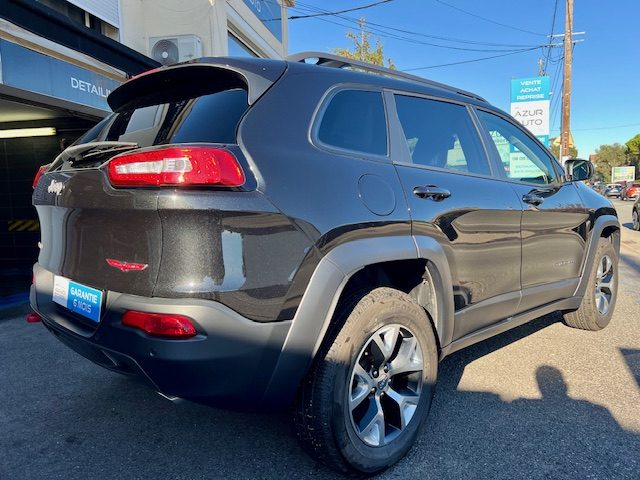 Jeep cherokee 3.2 v6 272 drive lock trailhawk 4wd auto