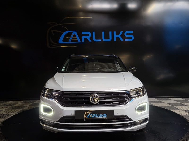 VOLKSWAGEN T-ROC 2.0 TDI 150cv DSG7 R LINE / CARPLAY / TOIT OUVRANT / KEYLESS