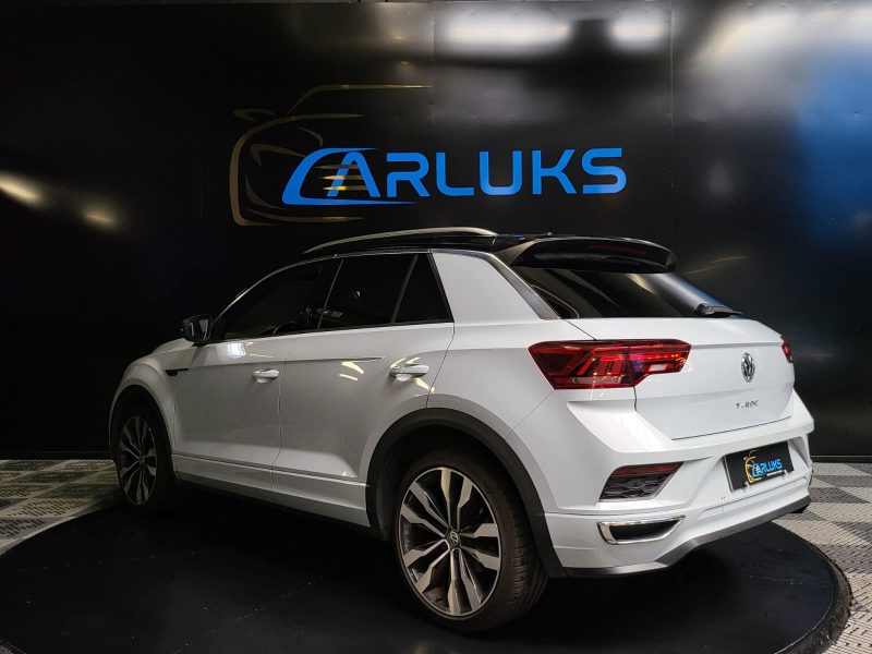 VOLKSWAGEN T-ROC 2.0 TDI 150cv DSG7 R LINE / CARPLAY / TOIT OUVRANT / KEYLESS