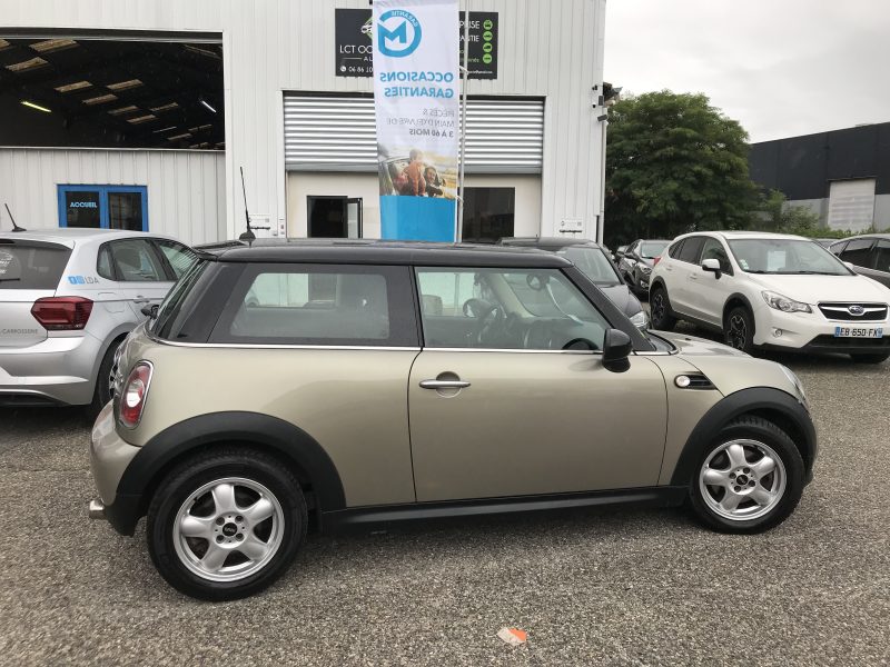 MINI COOPER D - 1.6 D 112 cv S&S - GARANTIE 6 MOIS