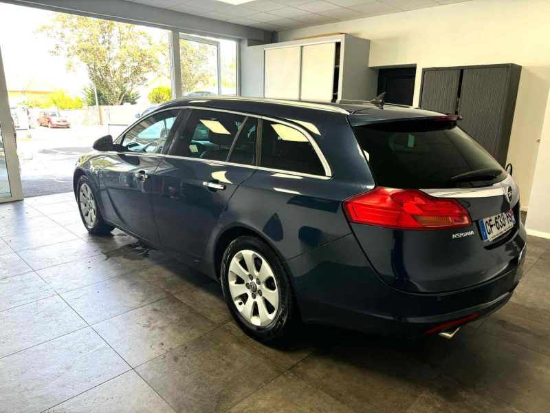 OPEL INSIGNIA A Sports Tourer 2012