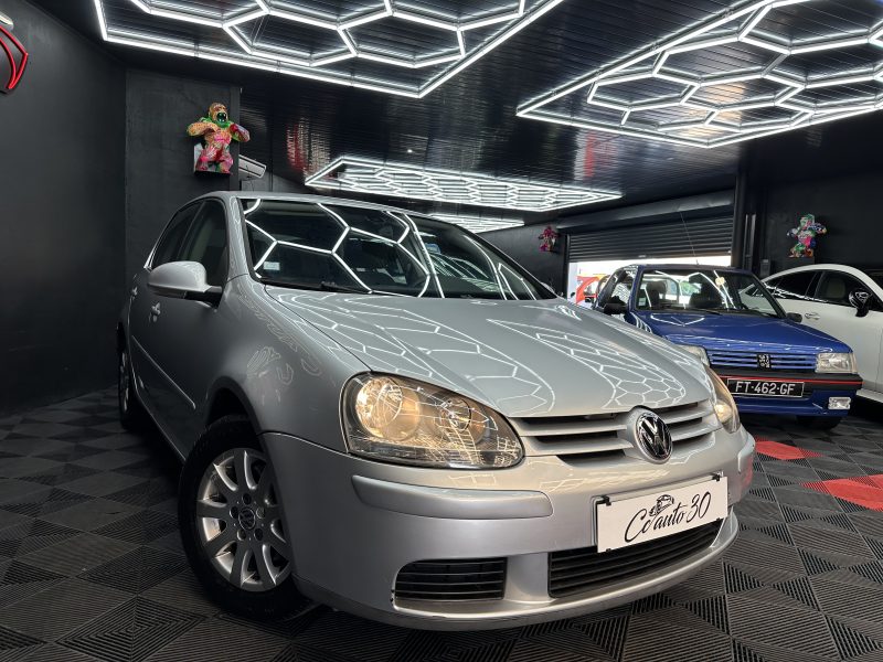 VOLKSWAGEN GOLF V 2005