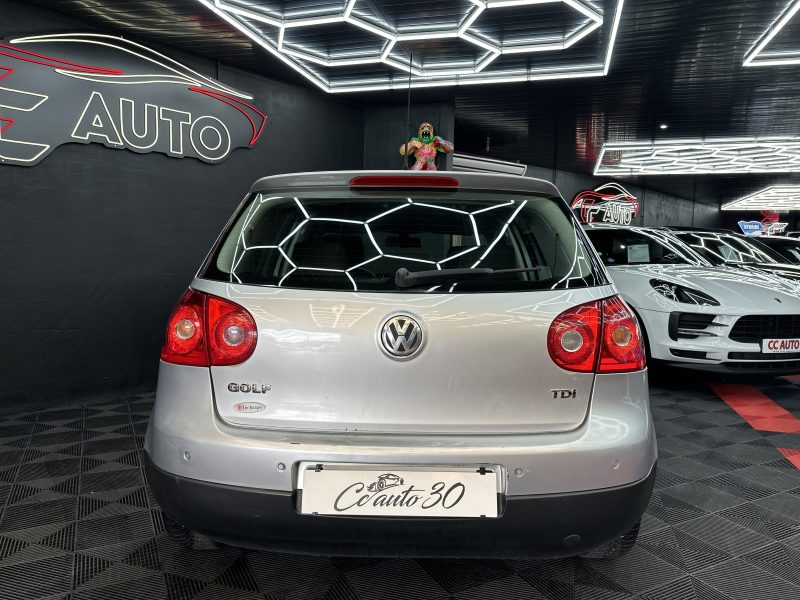 VOLKSWAGEN GOLF V 2005