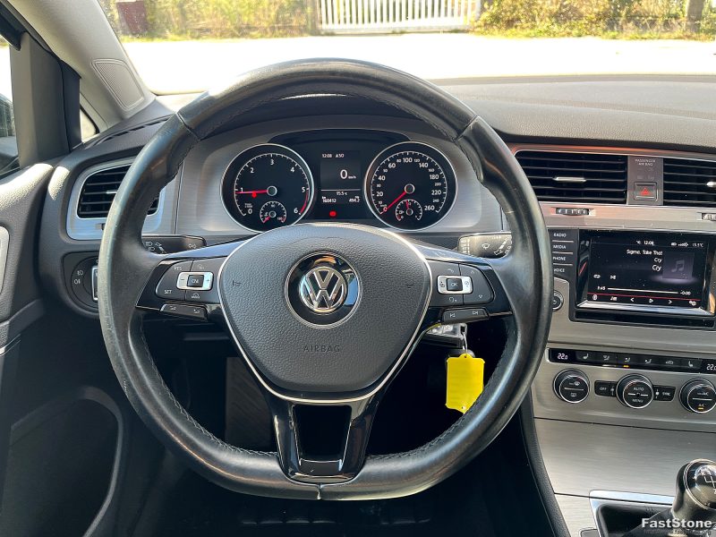 VOLKSWAGEN GOLF VII 2014