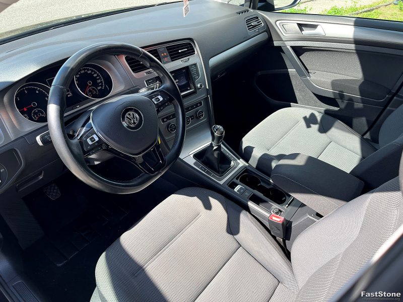 VOLKSWAGEN GOLF VII 2014