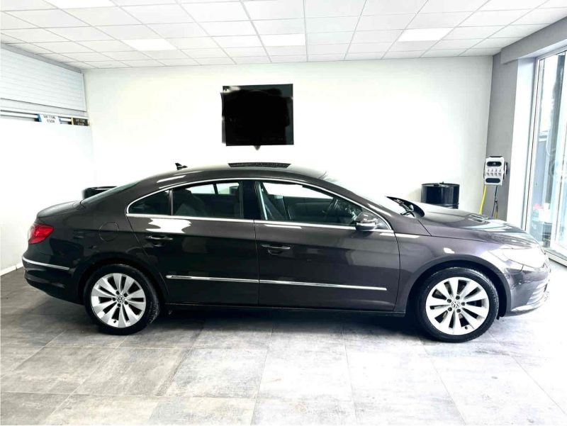 VOLKSWAGEN PASSAT CC B6 2009