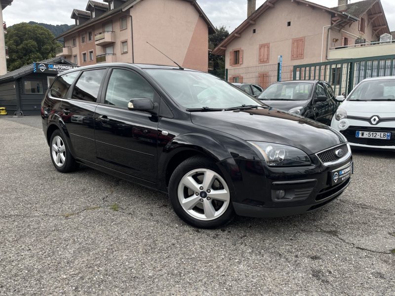 FORD FOCUS 2.0i 145CV TITATIUM