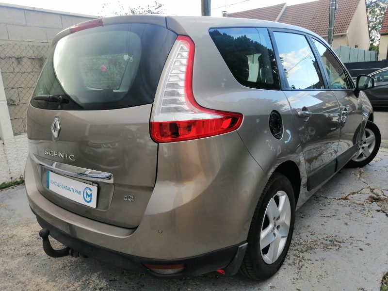 RENAULT SCENIC III 2012