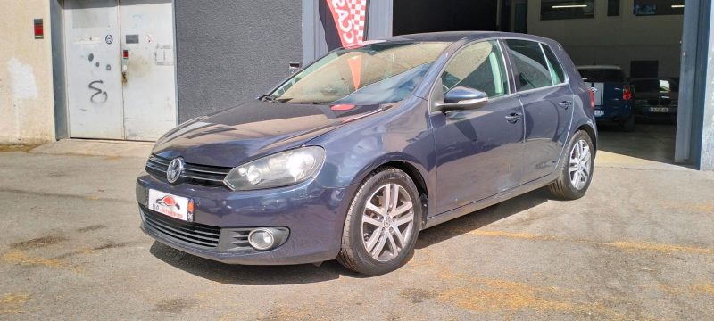 Volkswagen Golf VI 2.0l TDi 110cv BVM5, *Clim auto*, *Régulateur*, *Radar de recul*