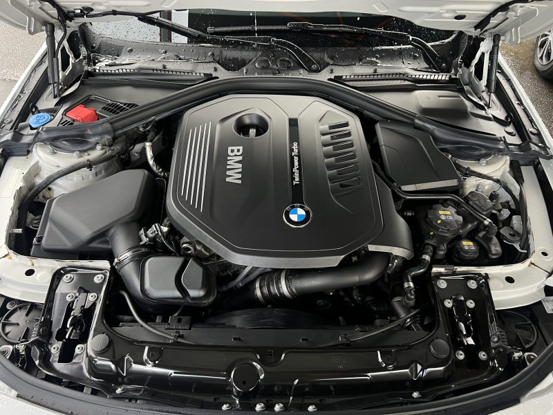 BMW SERIE 4 COUPE F32 M SPORT PERFORMANCE 440i 440 i 3.0 6 CYLINDRES 326 Cv 1ERE MAIN Garantie 1 an