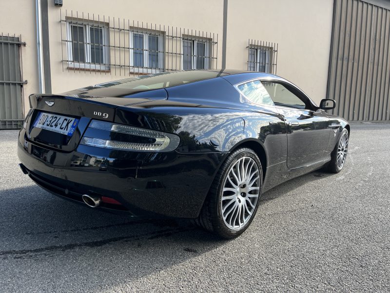 ASTON MARTIN DB9 477 Ch 2008