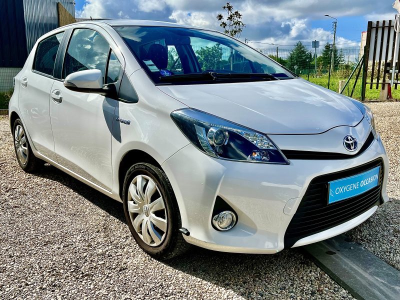 TOYOTA YARIS 2013