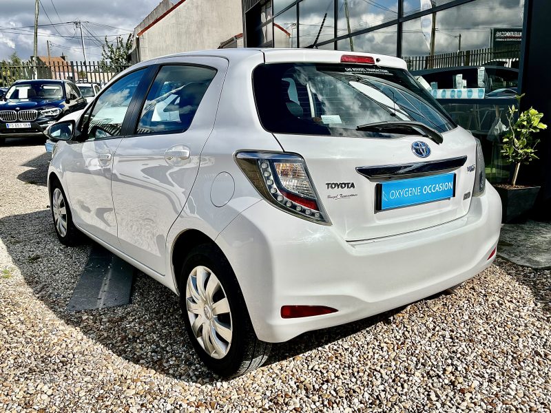 TOYOTA YARIS 2013