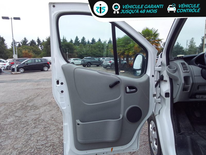 RENAULT TRAFIC  2011