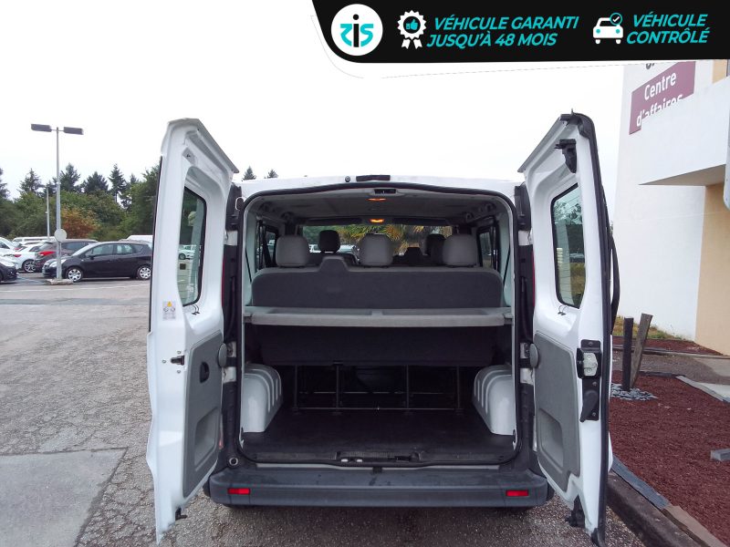 RENAULT TRAFIC  2011