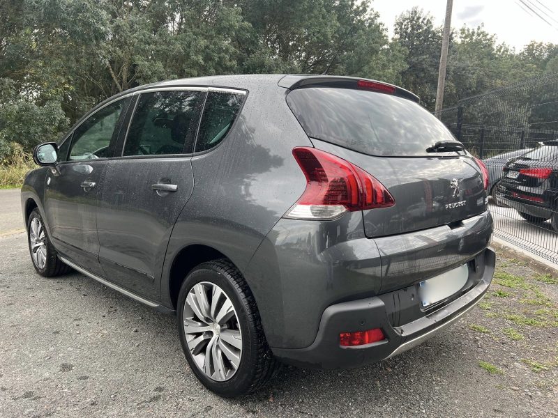 PEUGEOT 3008 Monospace 2014