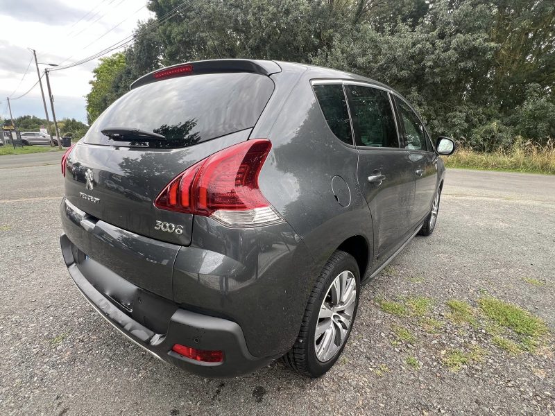 PEUGEOT 3008 Monospace 2014