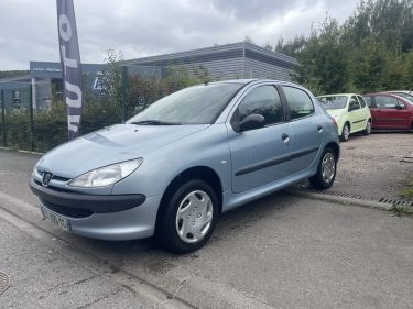 PEUGEOT 206 1.4i 75CV