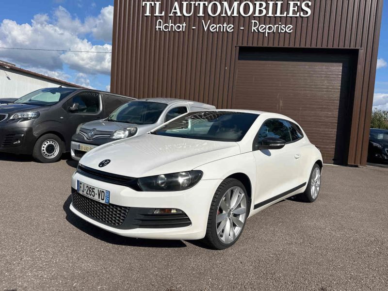 VOLKSWAGEN SCIROCCO III 2012