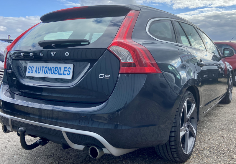 VOLVO V60 2011