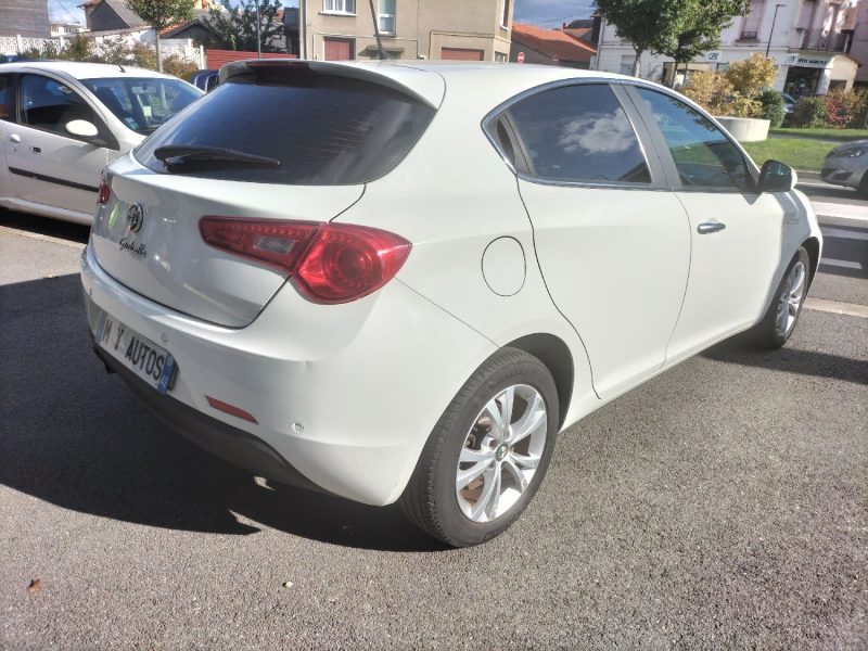 ALFA ROMEO GIULIETTA 2011