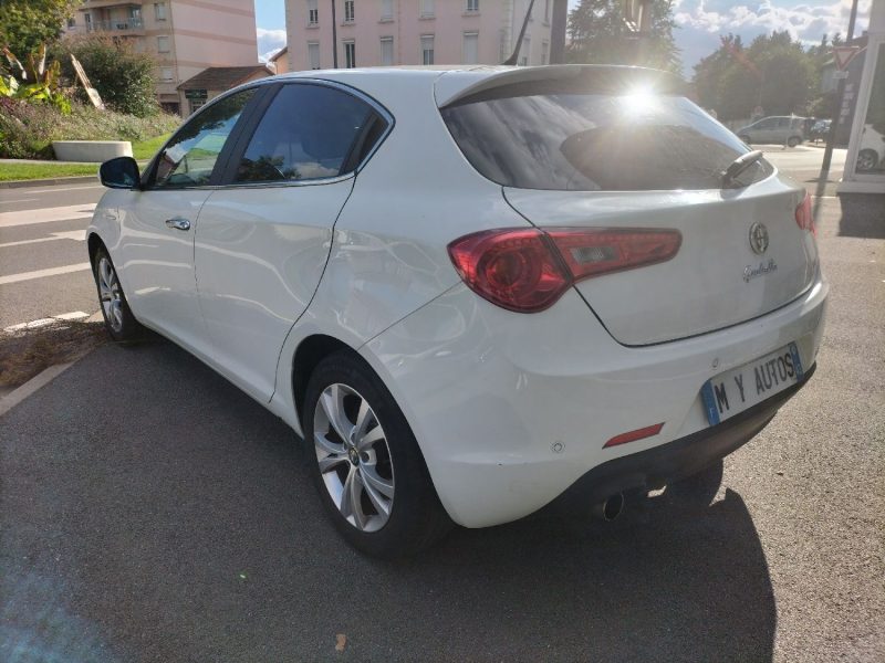 ALFA ROMEO GIULIETTA 2011