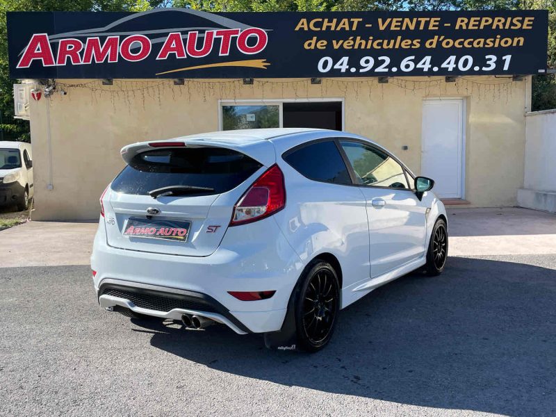 FORD FIESTA VI 2014