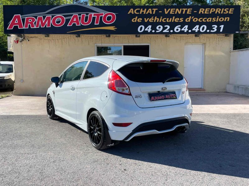 FORD FIESTA VI 2014