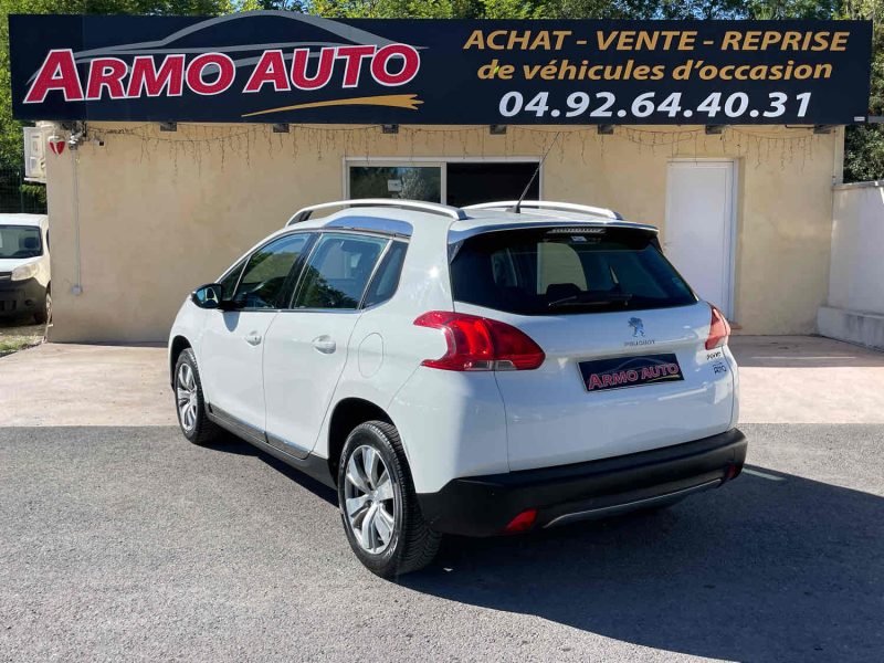 PEUGEOT 2008 2015