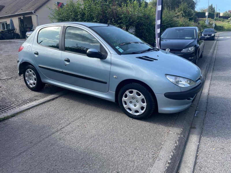 PEUGEOT 206 1.4HDI 70CV