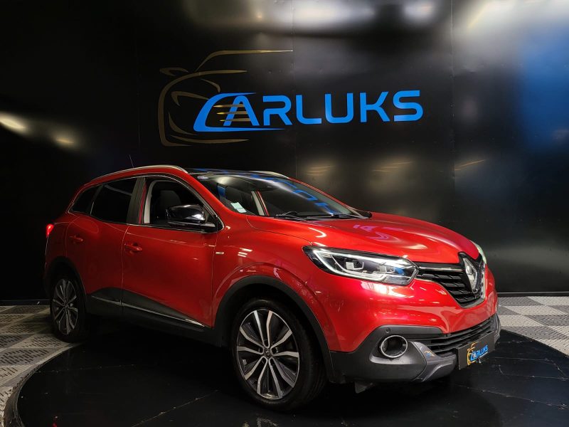 RENAULT KADJAR 1.2 TCe 130cv BVA INTENS BOSE / TOIT PANO / KEYLESS GO / ANGLE MORT / ATTELAGE 