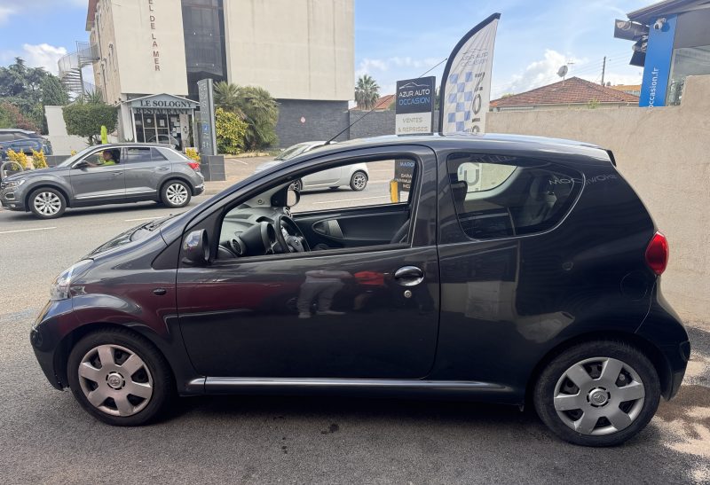 TOYOTA AYGO 1.0 998cm3 68cv